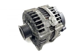 AUDI 0121715076 0121715051 0121715041 0121715176 0121715151 0121715180 0121715080 Alternator AUDI Q7 (4L) (2006-2015) — thumbnail 1
