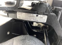 MERCEDES-BENZ A1727930120 A1727930020 Convertible top bracket set MERCEDES-BENZ SLC (R172) (2016-2020) — thumbnail 3