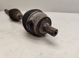 VOLVO P30735130 Drive Shaft Front Right VOLVO V70 II / XC70 I (P80) (2000-2007) — thumbnail 3