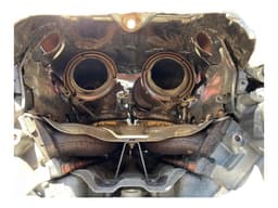 ASTON MARTIN ASTON MARTIN VANTAGE AM6 2018-2025 4.0 V8 Engine MY63-SE6007-BA MOTOR 177.950 — thumbnail 3