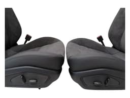PORSCHE PORSCHE TAYCAN 9J Seat ALCANTARA WAPPEN LOGO GTS SPORT DESIGN — thumbnail 5