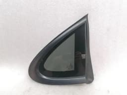 PORSCHE Porsche Panamera 971 Right Rear 1/4 Glass 971845298H Door Window 1/4 Rear RH — thumbnail 1
