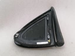 PORSCHE Porsche Panamera 971 Left Rear 1/4 Glass 971845297H Door Window 1/4 Rear LH — thumbnail 3