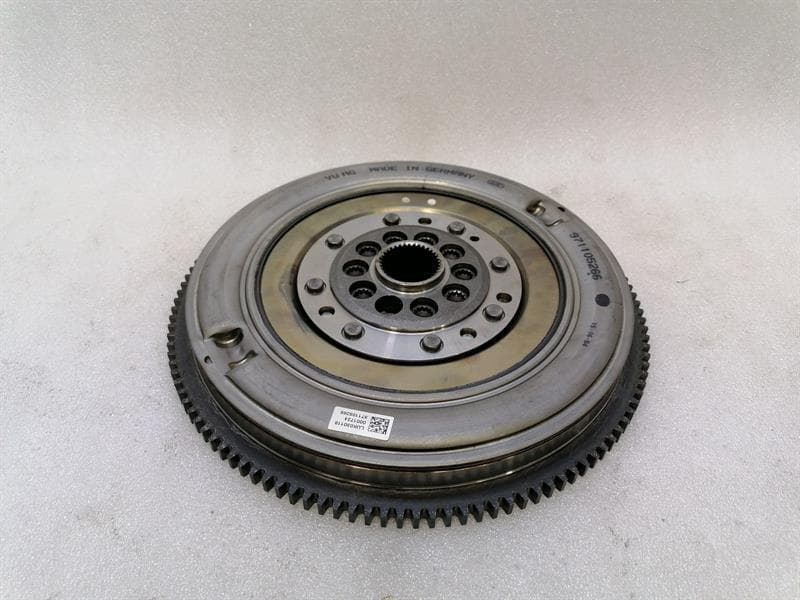 PORSCHE Porsche Panamera 971 Flywheel 971105266 Flywheel DGP 2.9 V6 PDK