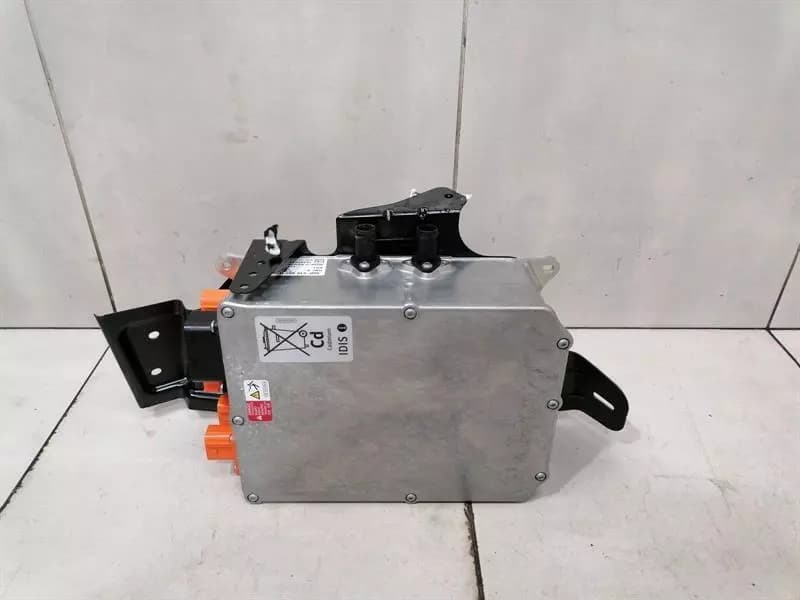 PORSCHE Porsche Panamera 971 Electronic CHARGER 5QE915682R Control Unit Charger