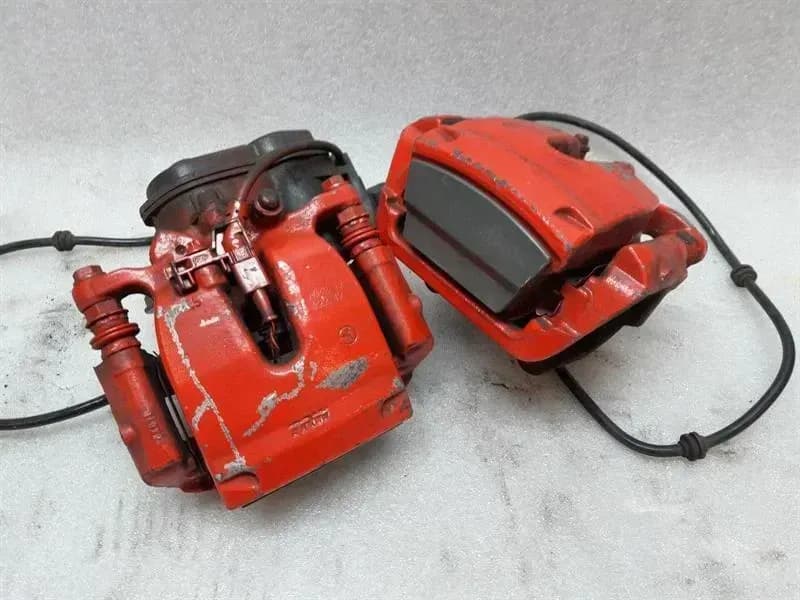 Mercedes S-class W222 W231 rear caliper set A2314230981 rear caliper set