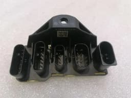 MERCEDES-BENZ Mercedes S-Class W222 Electronic Module A0065454601 Power Distributor — thumbnail 1