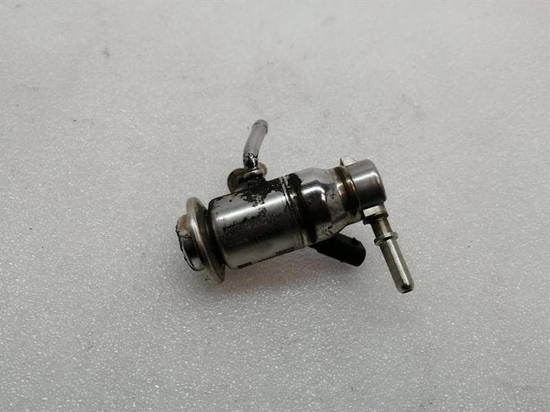 MERCEDES-BENZ Mercedes S-Class W222 Injector A0004904100 Injection Nozzle ADBLUE