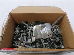 MERCEDES-BENZ Mercedes S-Class W222 SCREENS BOLTS FROM ONE CAR SET SCREW SET — thumbnail 1