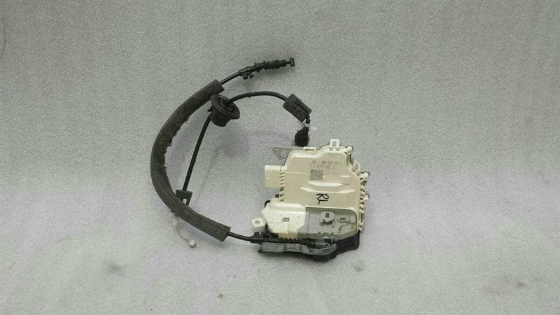PORSCHE Porsche Panamera 970 RLH door lock 8K0839015F door lock rear left Audi