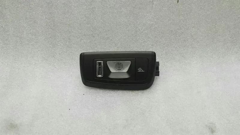PORSCHE Porsche Panamera 970 Roof Light 97063206103 Interior Light Lamp Left