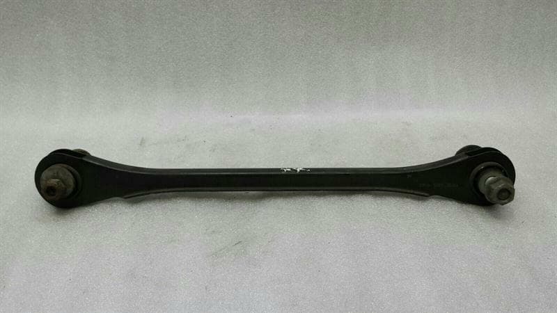 PORSCHE Porsche Cayenne 958 92A right rear wishbone 7P0501530 rear right wishbone