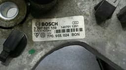 PORSCHE Porsche Cayenne 958 92A Front Wiper Engine 7P0955024 RHD — thumbnail 4