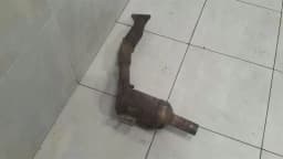 PORSCHE Porsche Boxster 986 Left Catalytic Converter 996113025BX Catalyst Left 996 — thumbnail 2