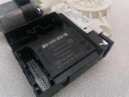 PORSCHE Porsche Boxster 987 Door Window Engine 99762418206 Power Window Motor Passenger — thumbnail 4