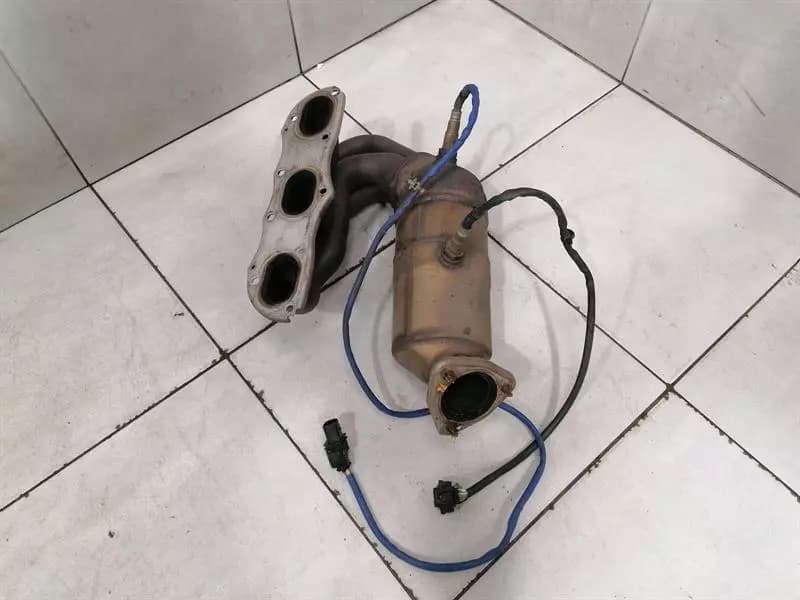 Porsche Cayman 987 Catalytic Converter 98711310233 Catalytic Converter 1-3 CYL