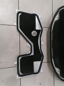 PORSCHE Porsche Boxster 987 Engine Cover 98751321101 Engine Cover — thumbnail 2