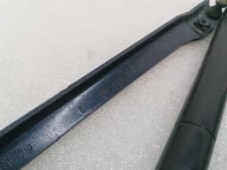 PORSCHE Porsche Boxster 987 boat hinge 98751215102 tailgate hinge — thumbnail 3