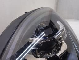 PORSCHE Porsche Macan 95B left head light 95B941009BC DEFECTS headlight left — thumbnail 4