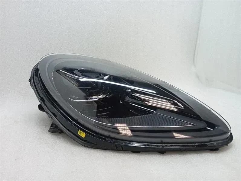 PORSCHE Porsche Macan 95B Right Headlight 95B941016G Headlight Headlamp PDLS
