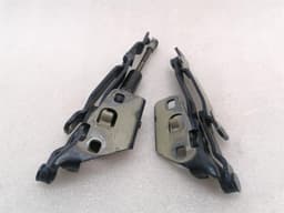 PORSCHE Porsche Boxster 987 Bonnet Hinge LHS 99751115201 Hood Hinge Left — thumbnail 8