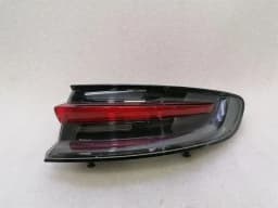 PORSCHE Porsche Macan 95B right rear light 95B945092L faulty tail light rear right — thumbnail 1