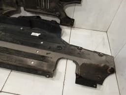 PORSCHE Porsche Macan 95B Undertray set 95B863821C underbody trim set — thumbnail 8