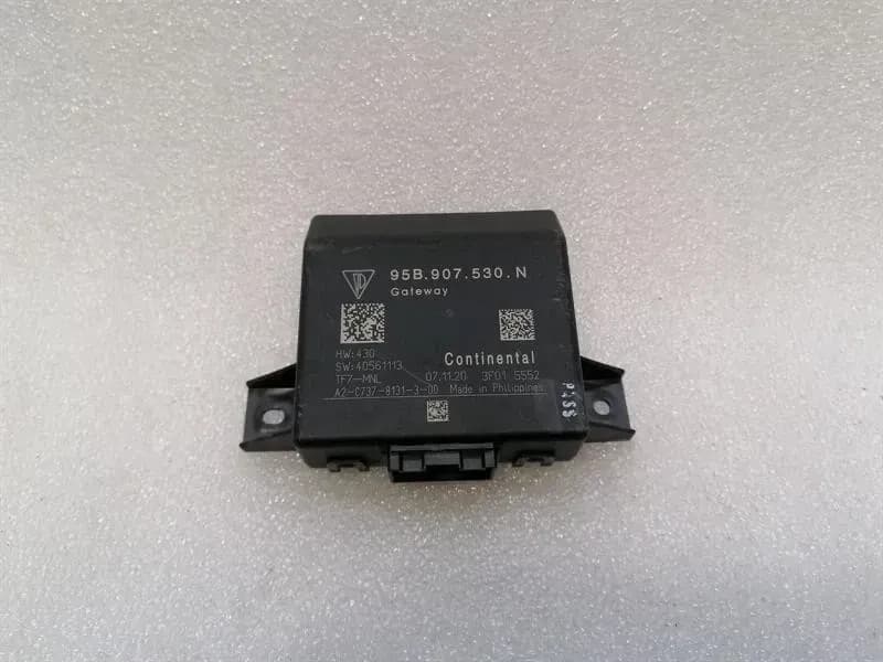 Porsche Macan 95B Getaway Module 95B907530N ECU