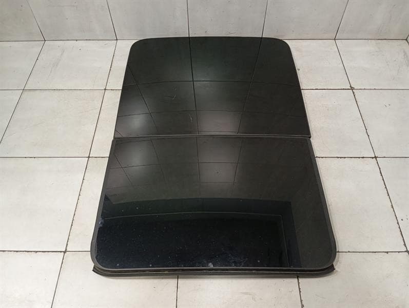 PORSCHE Porsche Macan 95B Panoramic Sunroof 95B877055Z Sliding Sunroof