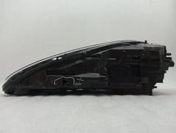 PORSCHE 2020 Porsche Macan 95B Right Headlight 95B941010AM SPARES OR REPAIR Headlamp — thumbnail 3
