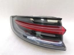 PORSCHE Porsche Macan 95B left rear light 95B945091Q taillight rear left — thumbnail 2