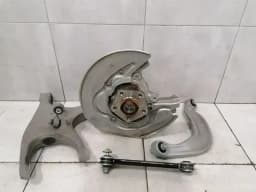 PORSCHE Porsche Macan 95B right rear hub 95B505432BY wheel bearing housing rear right — thumbnail 1