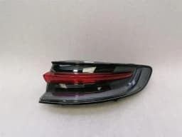 PORSCHE Porsche Macan 95B right rear light 95B945092L tail light rear right — thumbnail 1