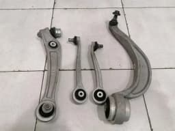PORSCHE PORSCHE MACAN 95B Right Front wishbone set 8K0407156C Querlenker Vorne Rechts — thumbnail 1