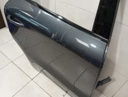 PORSCHE Porsche Macan 95B right rear door 95B833022 door rear right — thumbnail 4