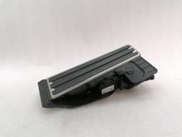 PORSCHE Porsche Panamera 971 Gas Pedal (Electrical) 971723507A Accelerator Pedal — thumbnail 7