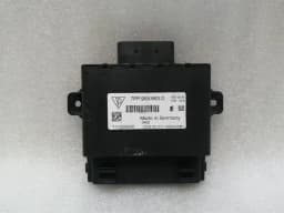 PORSCHE Porsche 911 991 Electronic Voltage Converter 7PP959663D Voltage Stabilizer — thumbnail 1