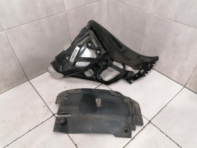 Porsche Cayman 718 rear left wheel arch plastic 98150450501 wheel arch cover