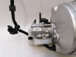 PORSCHE Porsche Cayman 718 Brake Servo 98135502531 Brake Booster — thumbnail 3