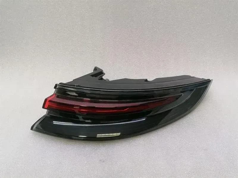 PORSCHE Porsche Panamera 971 right light 973945092 tail light rear right defects