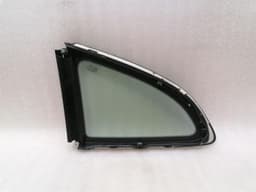 PORSCHE Porsche Cayman 718 left rear quarter glass 98154311108 door window 1/4 rear left — thumbnail 3