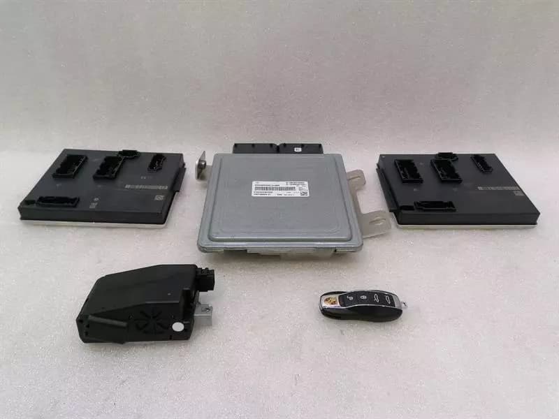 PORSCHE Porsche Cayman 718 982 2.5 Turbo GTS S Engine ECU Engine Control Unit DDN