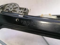 PORSCHE Porsche Cayman 718 Right Front Door Winder 99154297601 Window Regulator Front Right — thumbnail 3