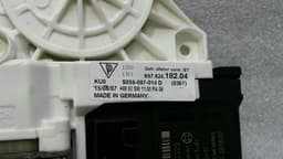 PORSCHE Porsche Boxster 987 FLH door window motor 99762418204 window regulator motor left — thumbnail 3