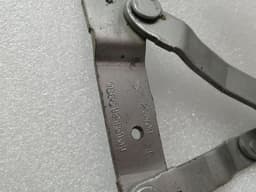 PORSCHE Porsche Boxster 986 Bonnet Hinge RHS 98651215101 hood hinge right — thumbnail 3
