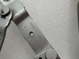 PORSCHE Porsche Boxster 986 Bonnet Hinge RHS 98651215101 hood hinge right — thumbnail 6