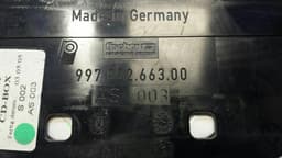 PORSCHE Porsche Boxster 987 CD Changer 99755266300 CD Changer Deck Magazine. — thumbnail 4