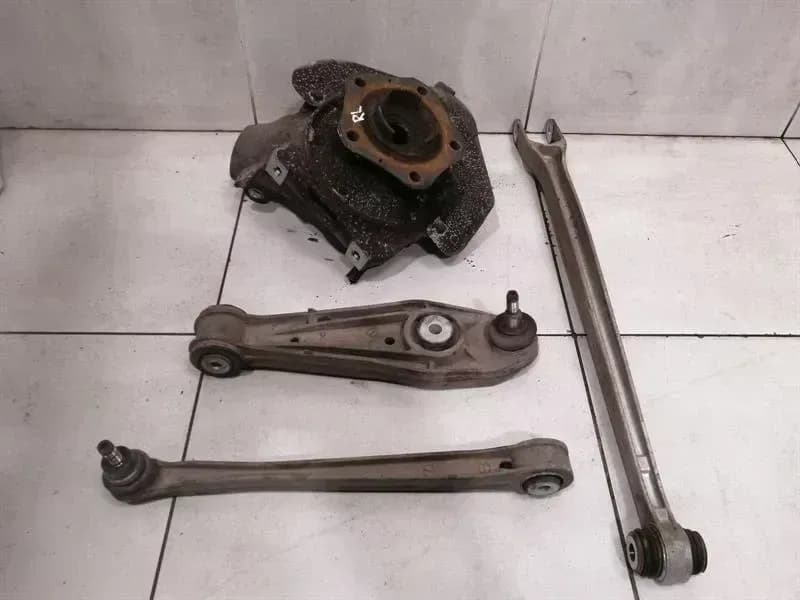 PORSCHE Porsche Cayman 987 Left Rear Hub 98733165706 Wheel Bearing Housing Rear Left