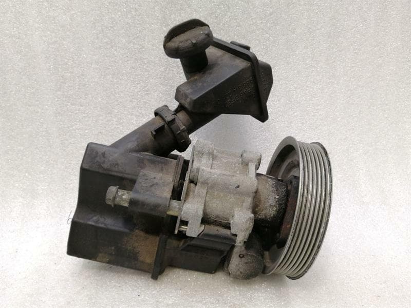 PORSCHE Porsche Boxster 987 Power Steering Pump 99631402005 Power Steering Pump 100bar M96.25