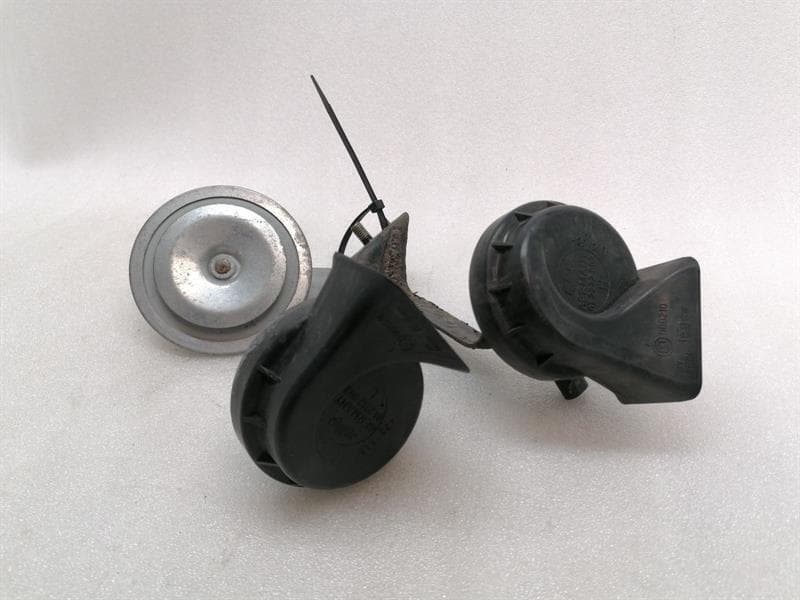 PORSCHE Porsche Boxster 986 Horn Set 99663501504 Horn Fanfare Set